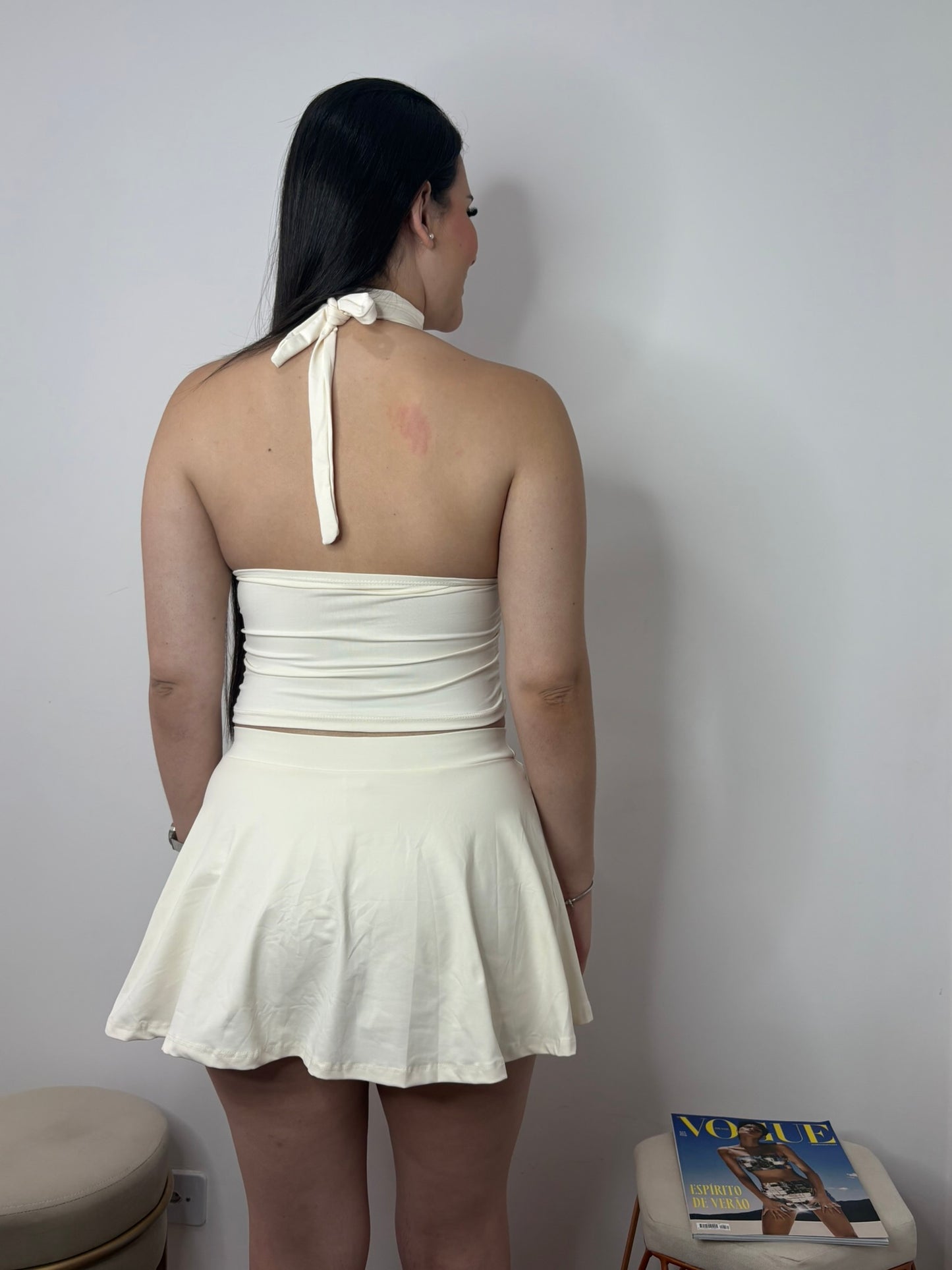 Conjunto Versatile Cropped e Saia Shorts